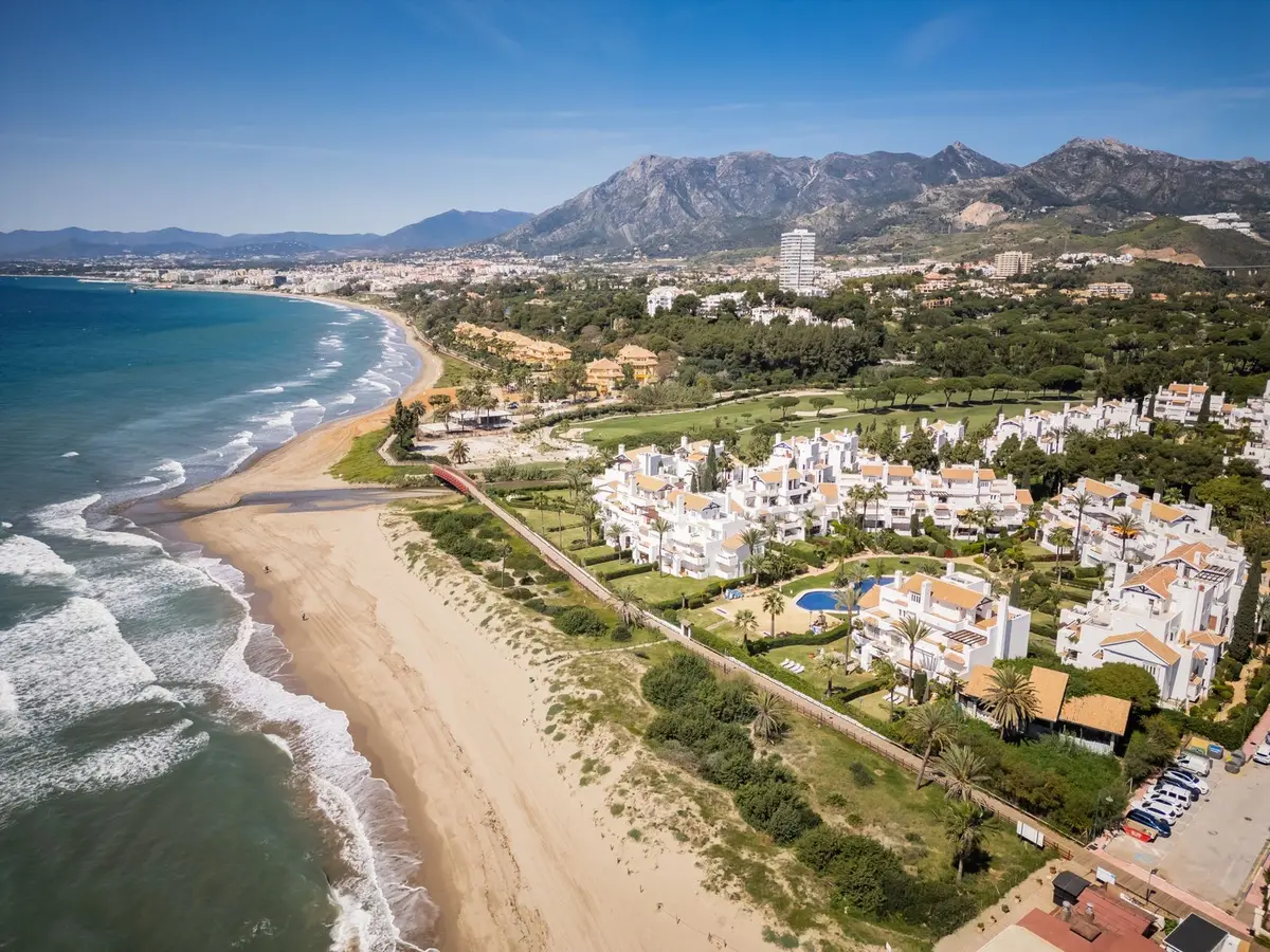 Middle Floor Apartment in Marbella