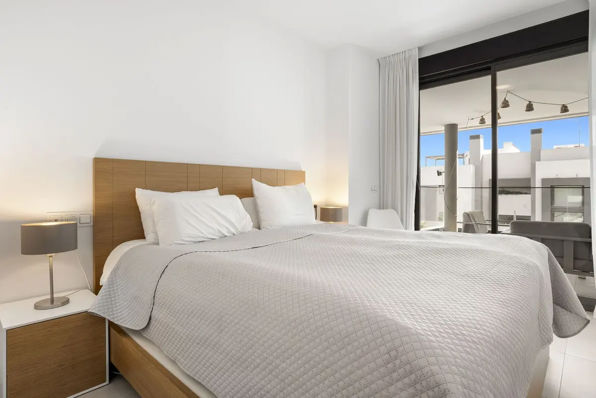 Middle Floor Apartment in Estepona