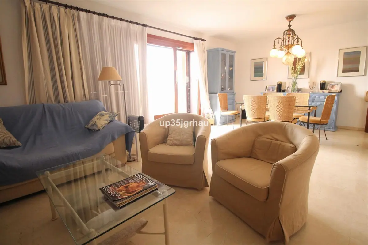 Penthouse in Estepona