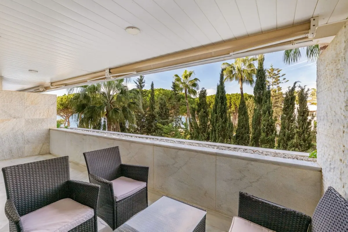 Middle Floor Apartment in Marbella