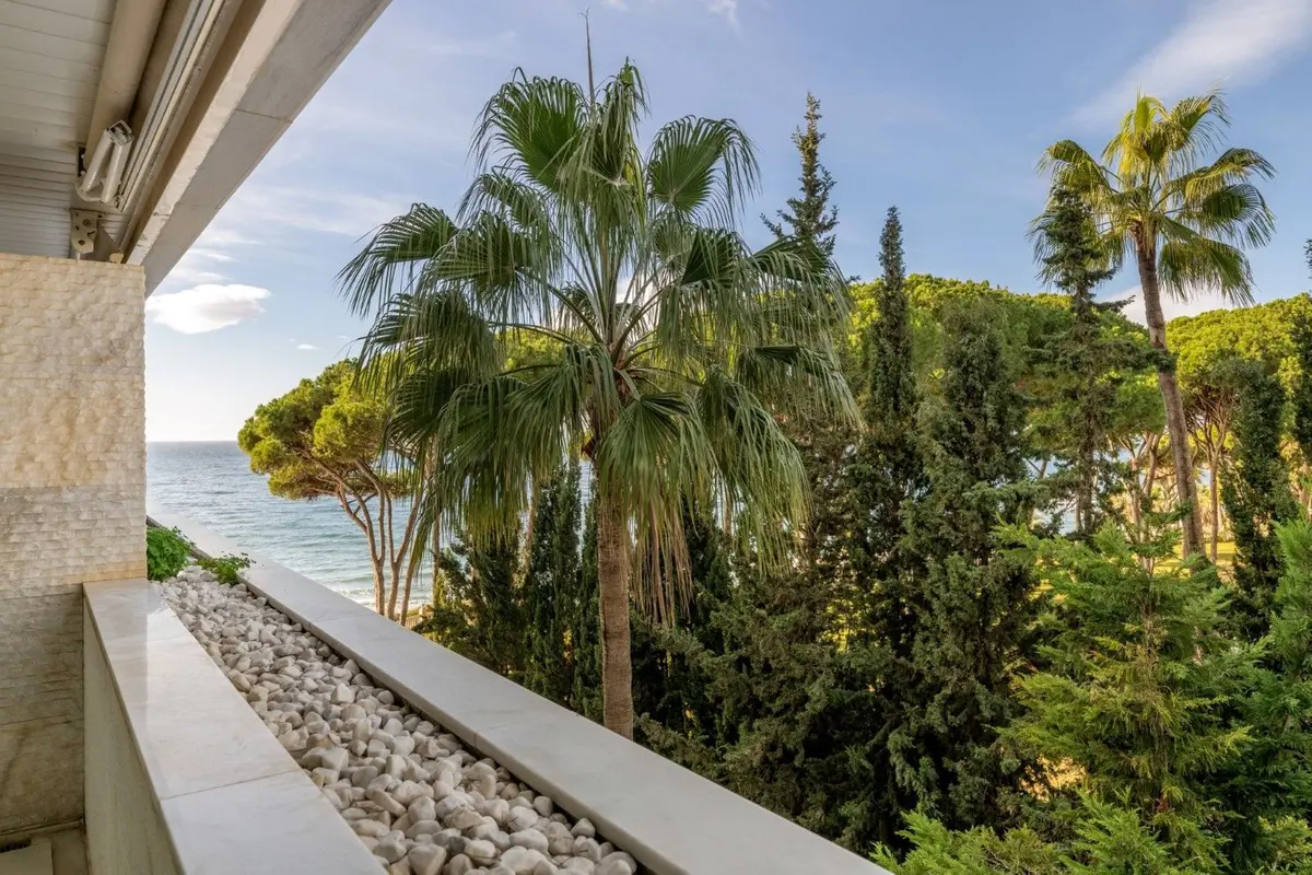 Middle Floor Apartment in Marbella