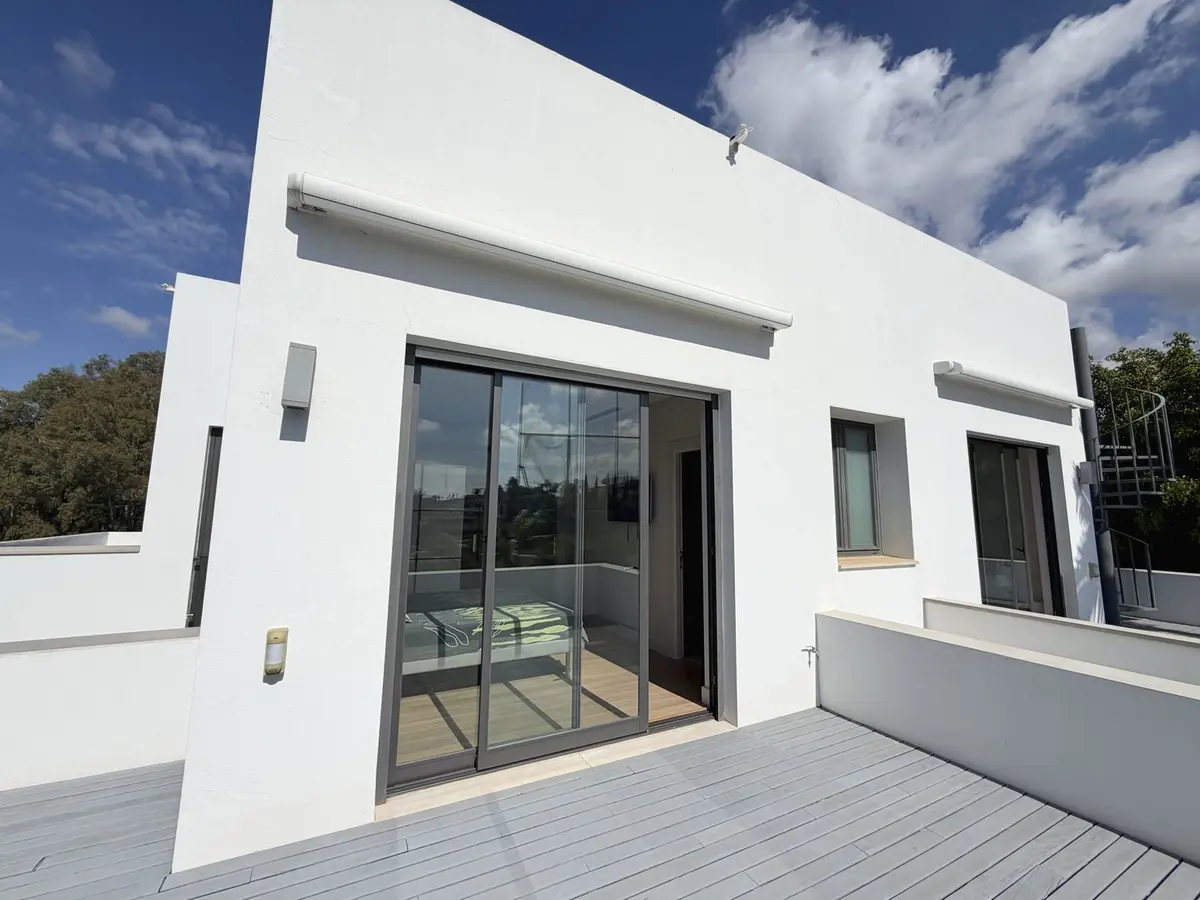 Detached Villa in Nueva Andalucía