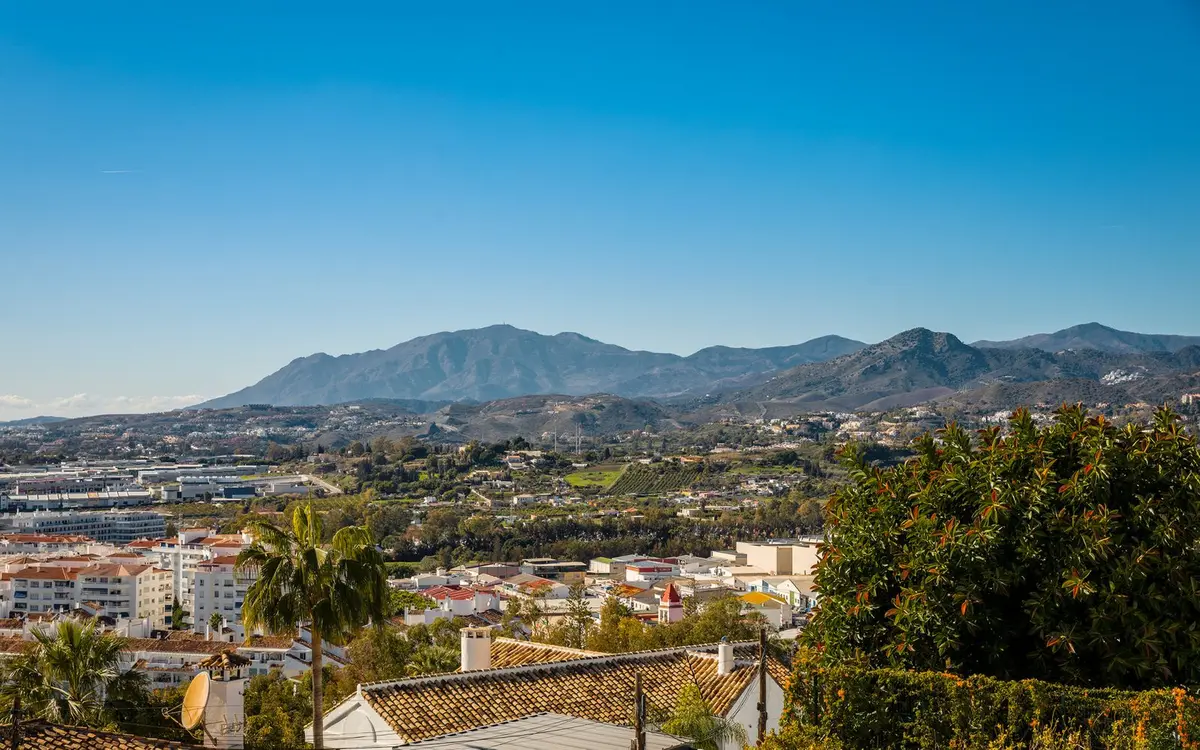 Detached Villa in Nueva Andalucía