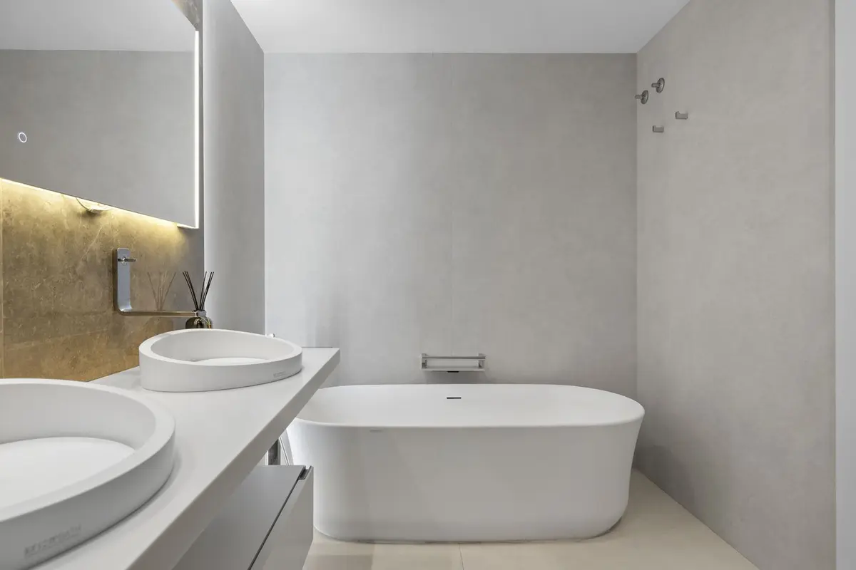Middle Floor Apartment in Puerto Banús