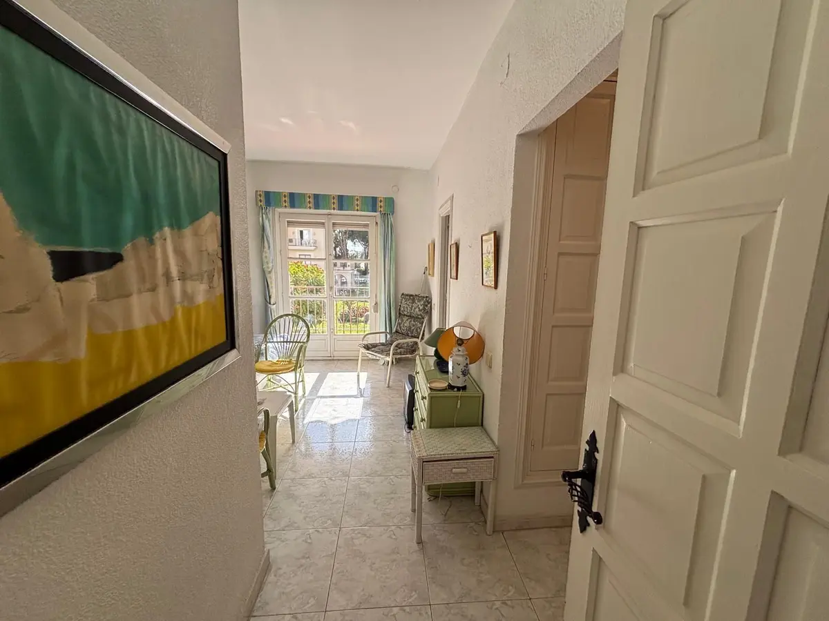 Middle Floor Apartment in Nueva Andalucía