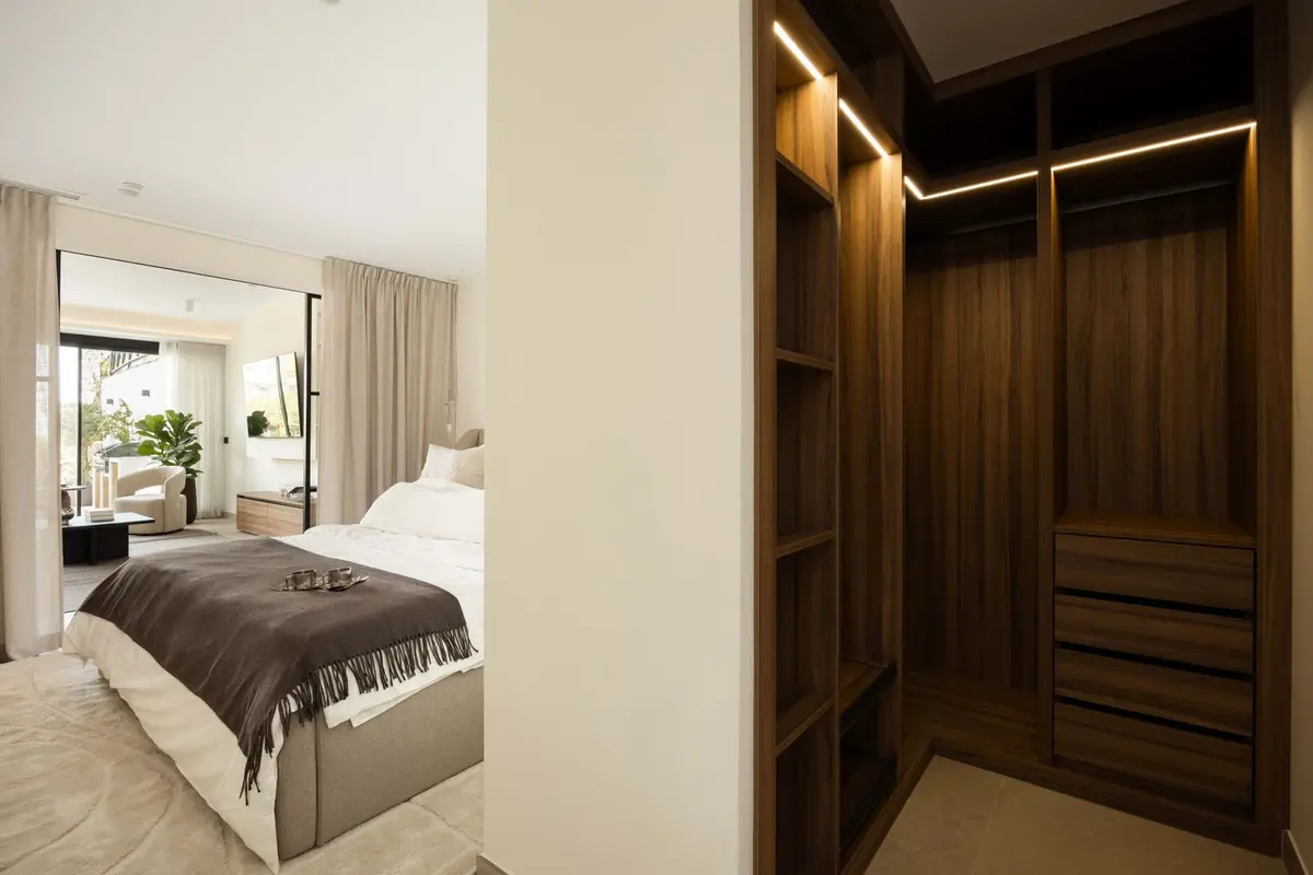 Middle Floor Apartment in Nueva Andalucía