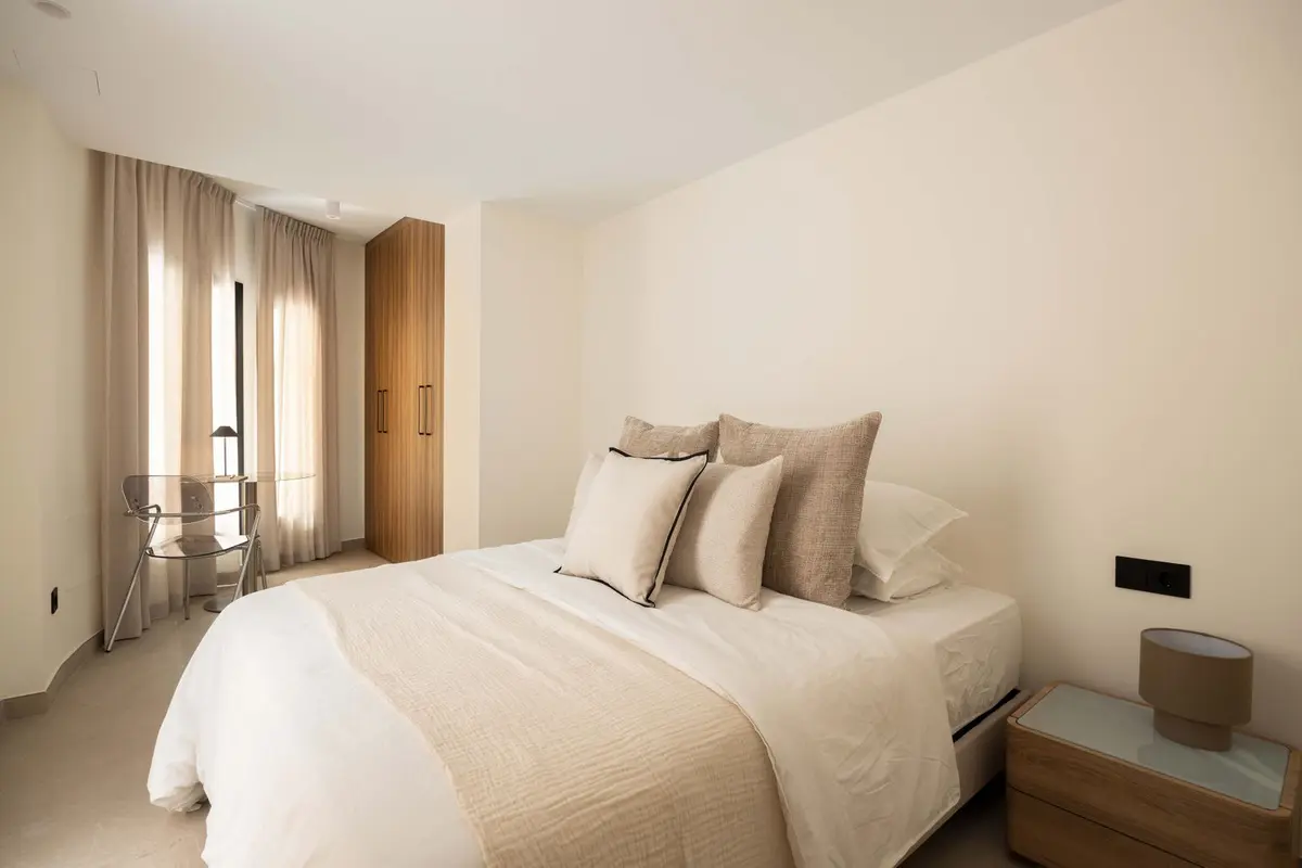 Middle Floor Apartment in Nueva Andalucía