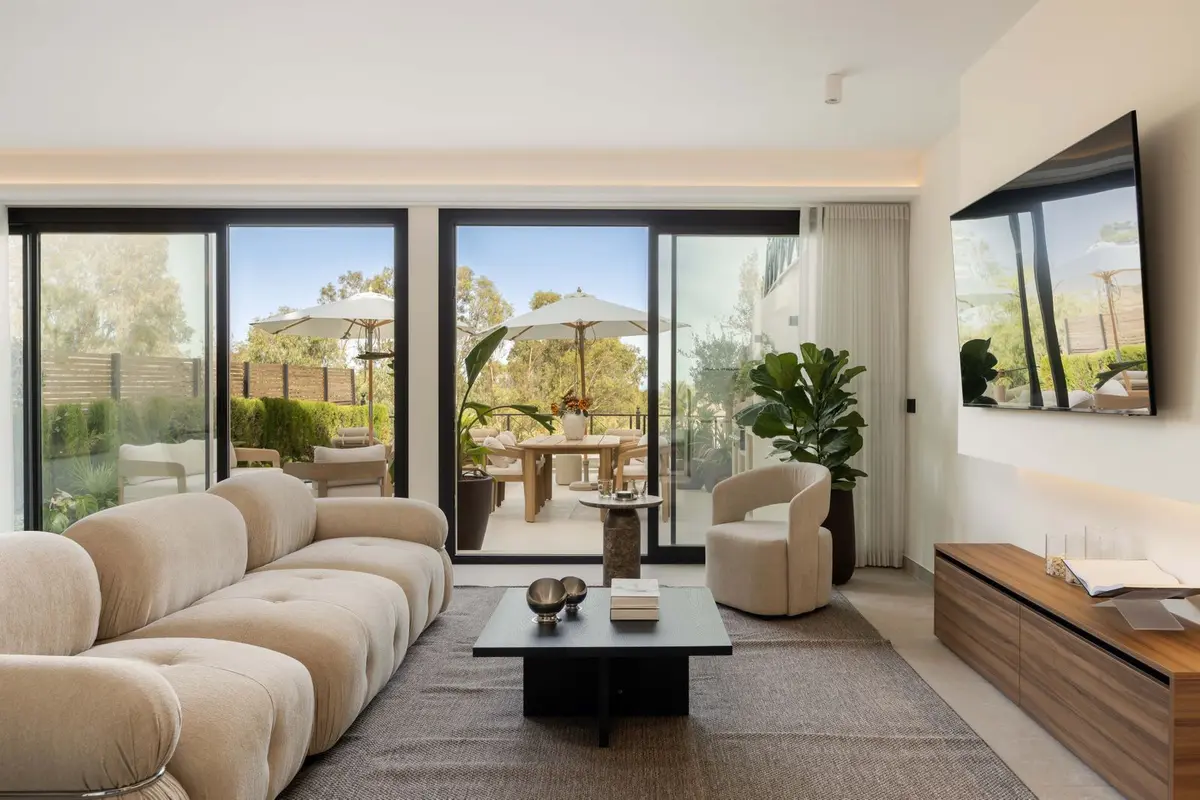 Middle Floor Apartment in Nueva Andalucía