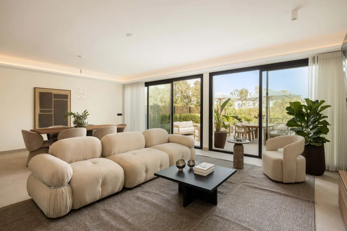 Middle Floor Apartment in Nueva Andalucía