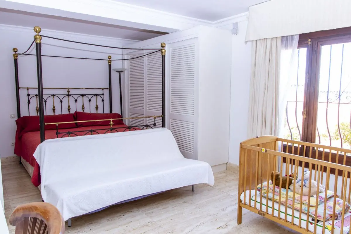Detached Villa in Estepona