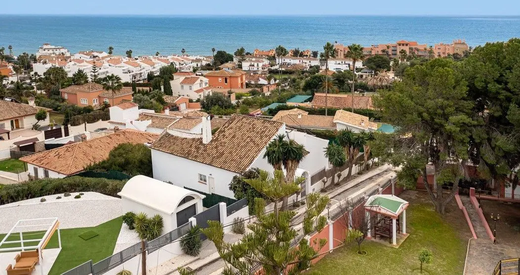 Detached Villa in Estepona