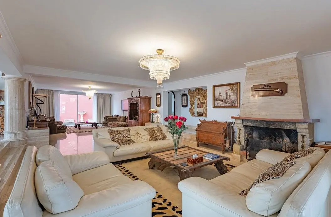 Detached Villa in Estepona