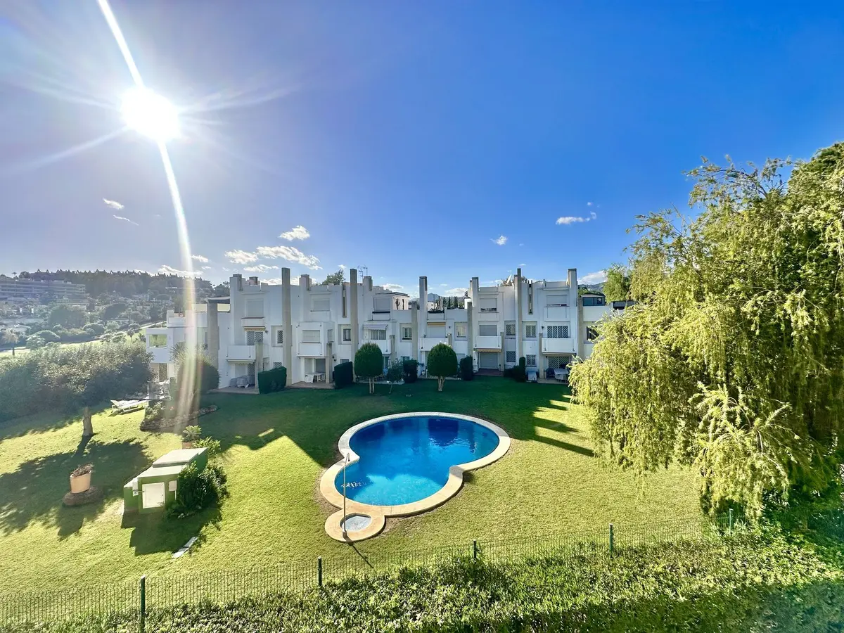 Middle Floor Apartment in Marbella
