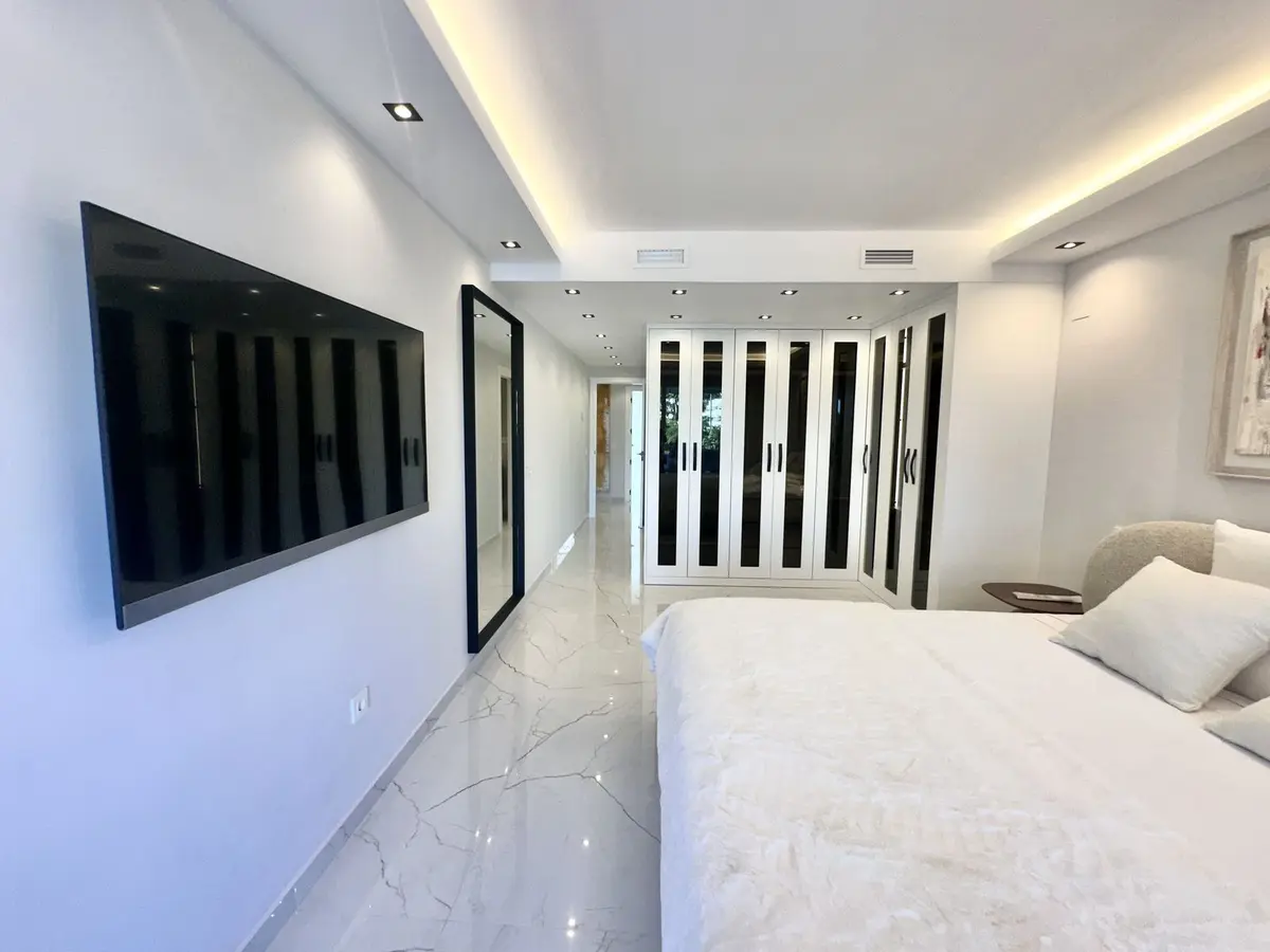 Middle Floor Apartment in Marbella