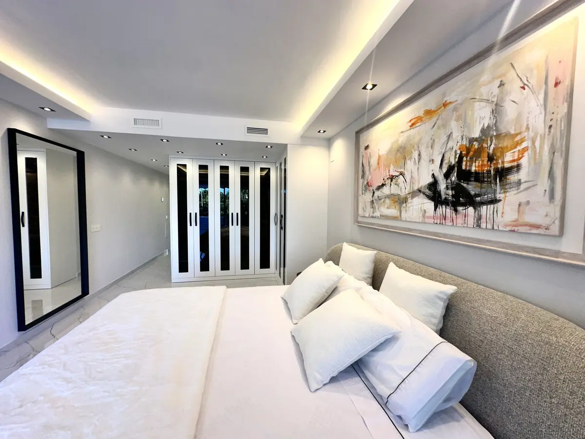 Middle Floor Apartment in Marbella