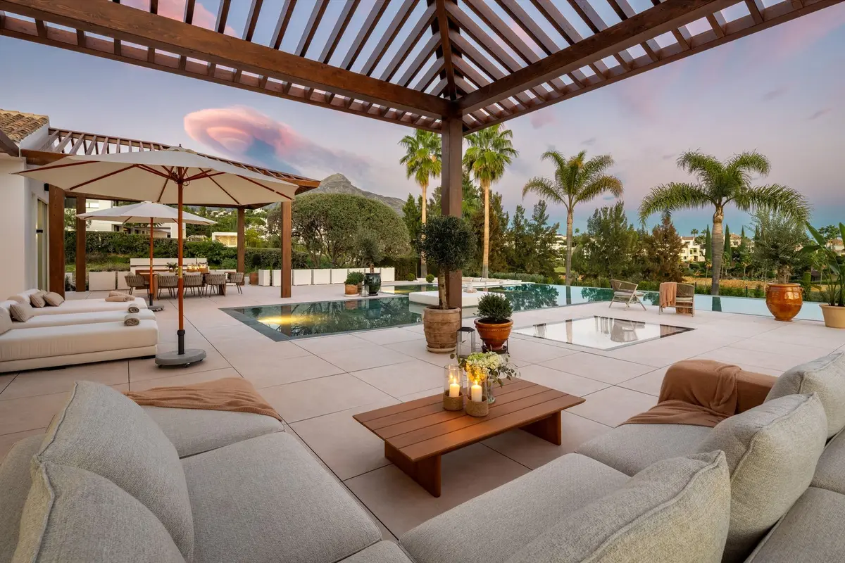 Detached Villa in Nueva Andalucía