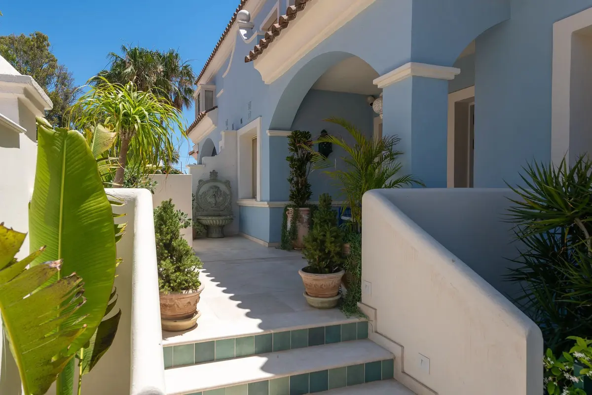 Detached Villa in Puerto Banús