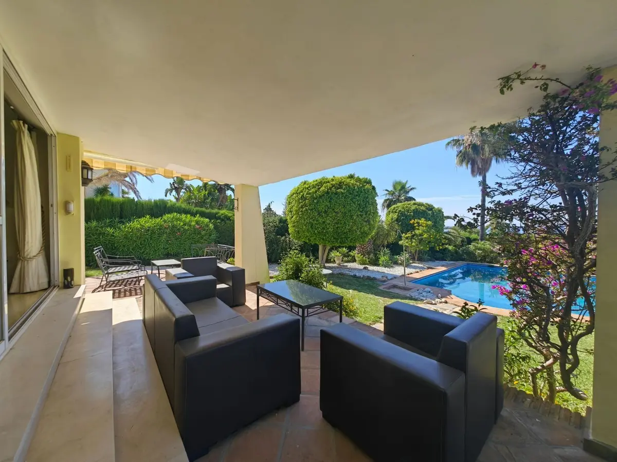 Detached Villa in Estepona