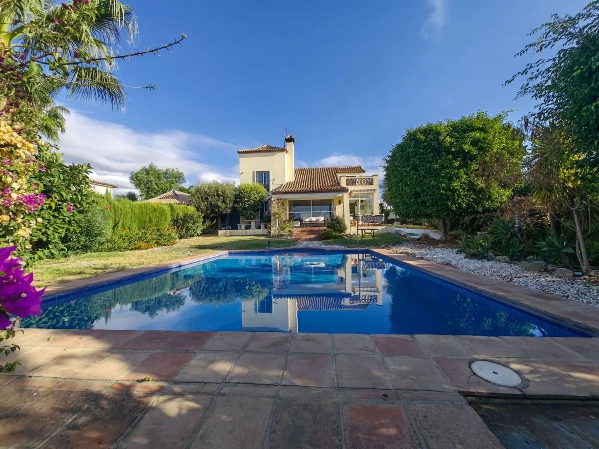 Detached Villa in Estepona
