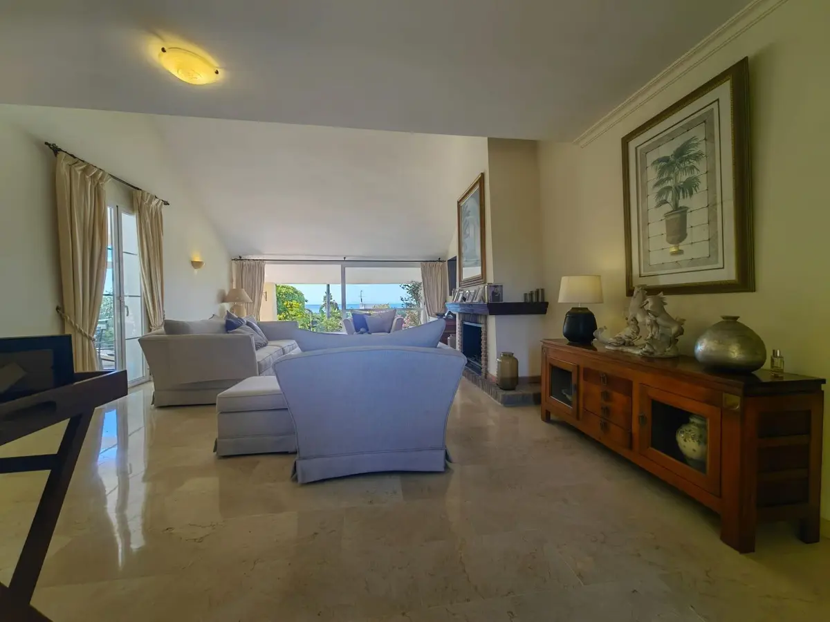 Detached Villa in Estepona