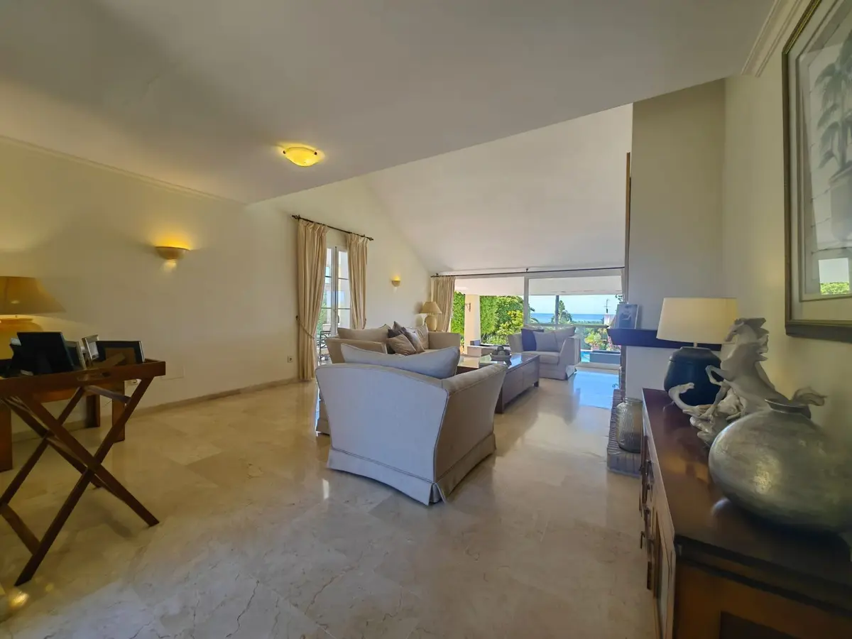 Detached Villa in Estepona