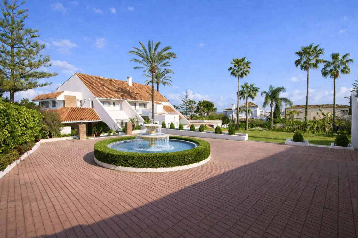 Detached Villa in Puerto Banús