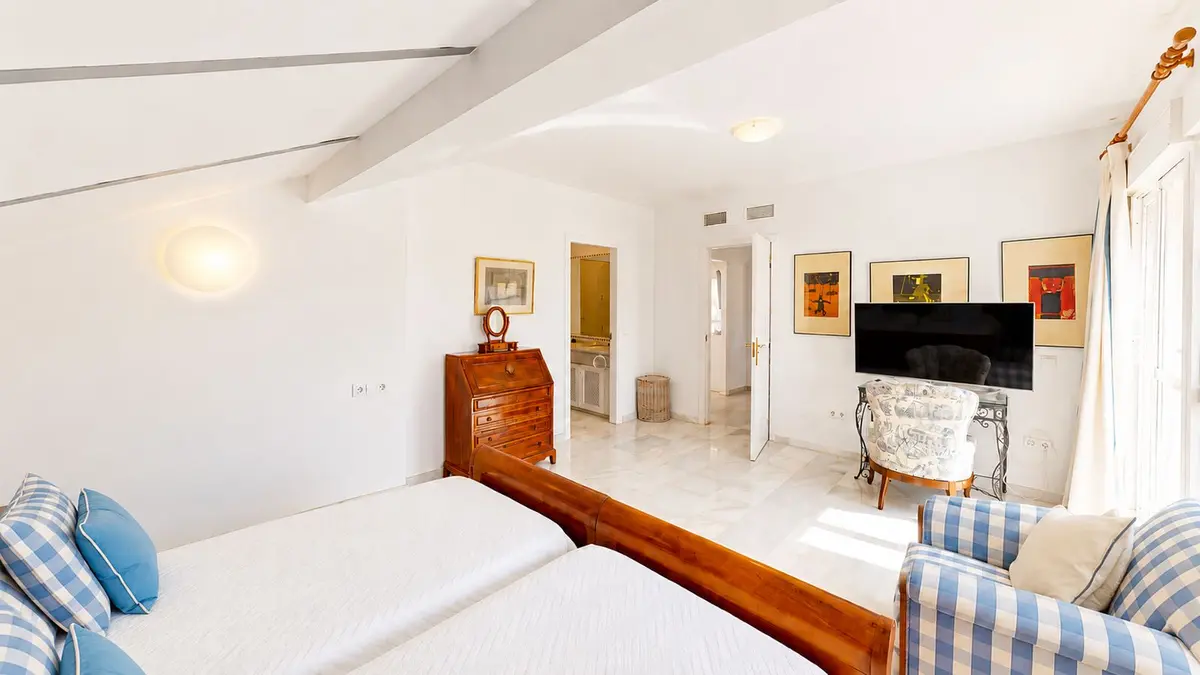 Penthouse Duplex in Guadalmina Baja
