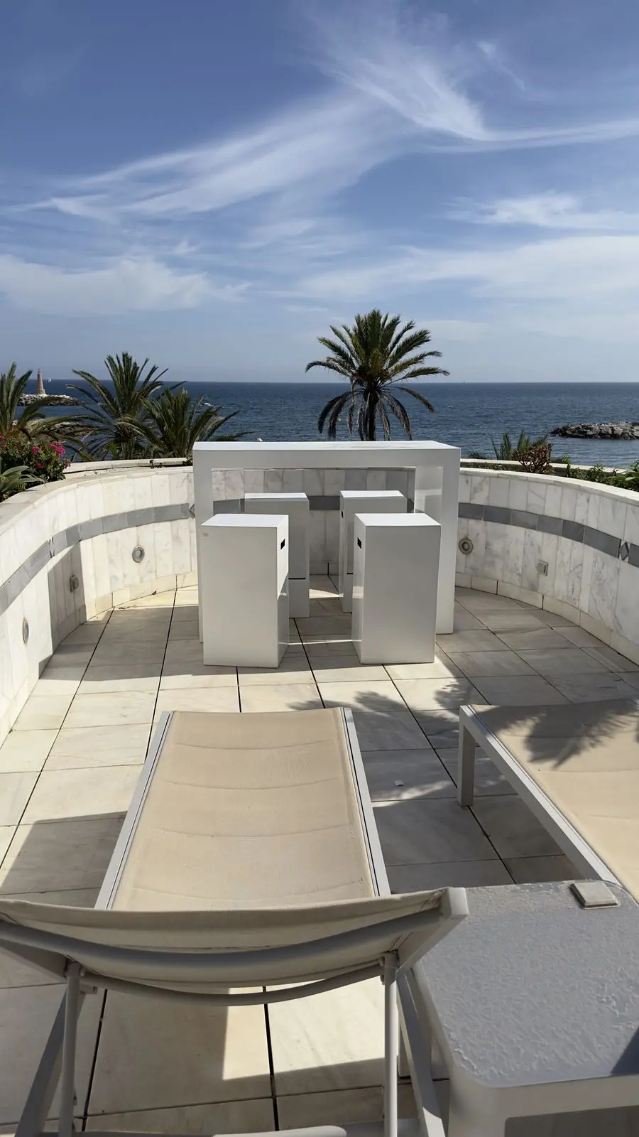 Middle Floor Apartment in Puerto Banús