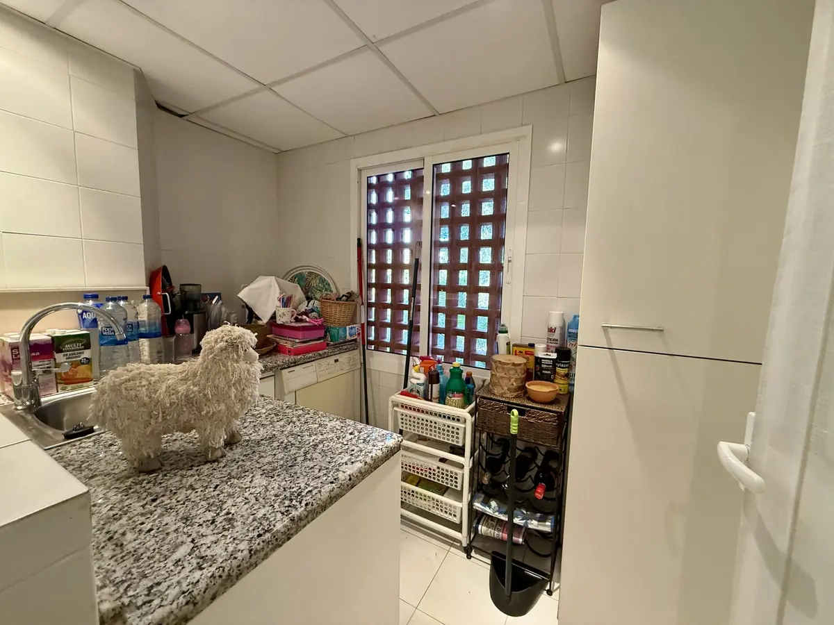 Middle Floor Apartment in Estepona