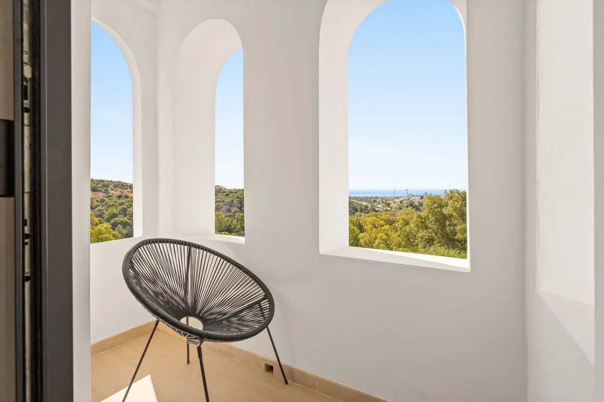 Detached Villa in Nueva Andalucía