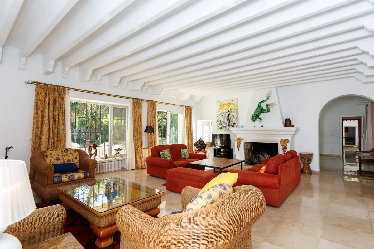 Detached Villa in Guadalmina Baja
