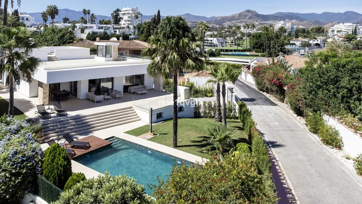 Detached Villa in Guadalmina Alta