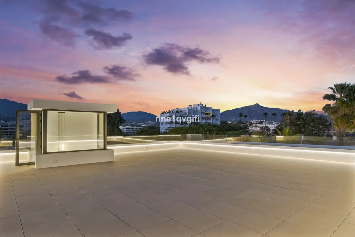 Detached Villa in Guadalmina Alta