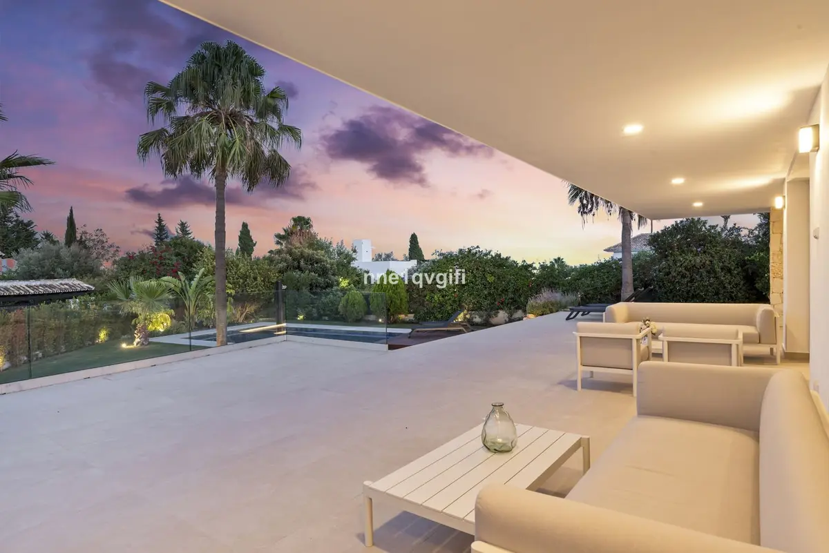 Detached Villa in Guadalmina Alta