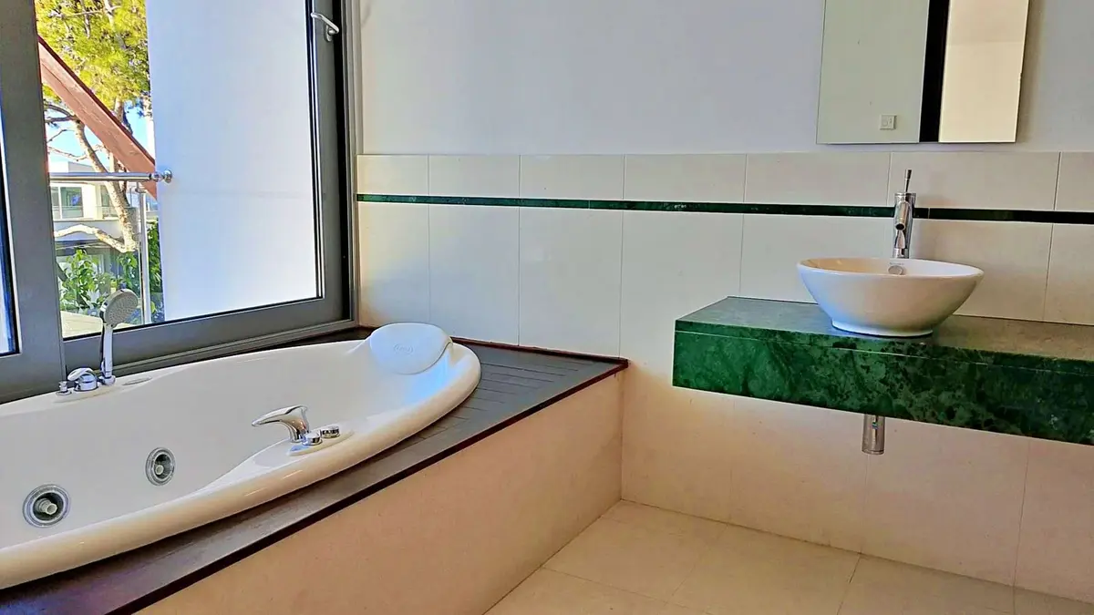 Semi-Detached House in Marbella