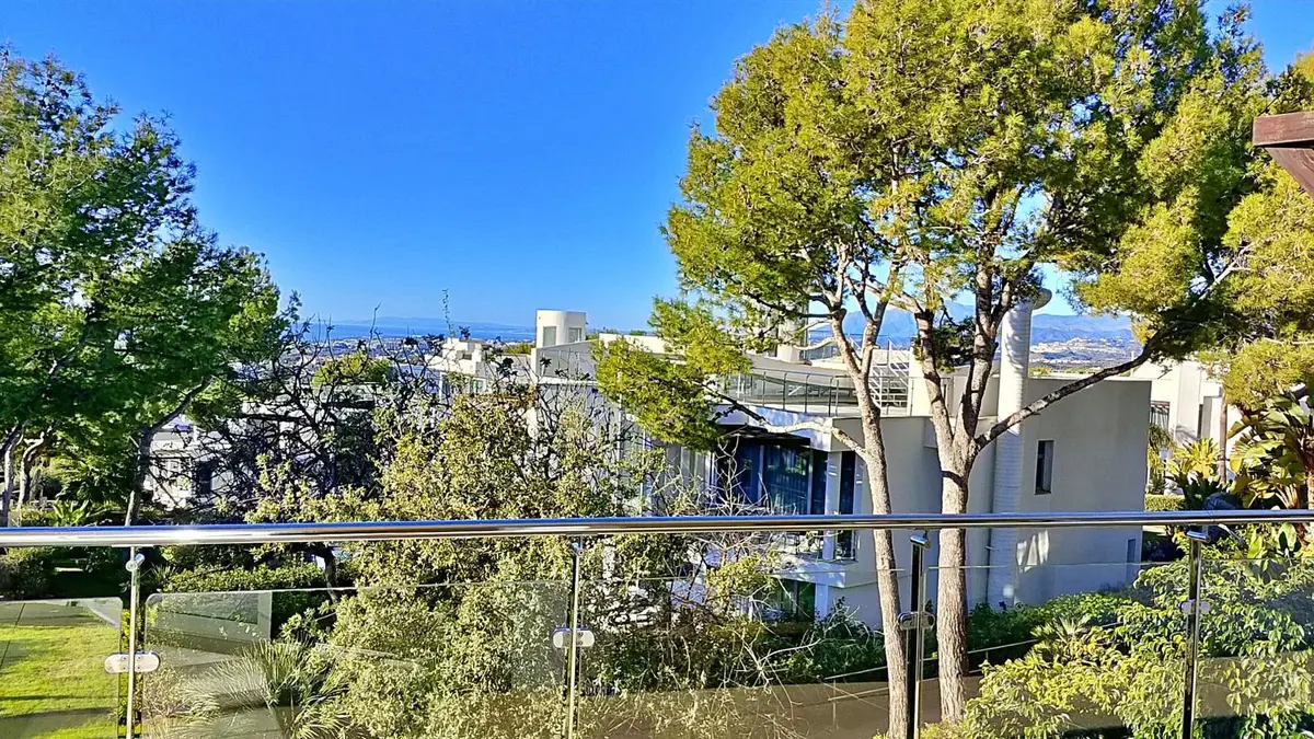 Semi-Detached House in Marbella
