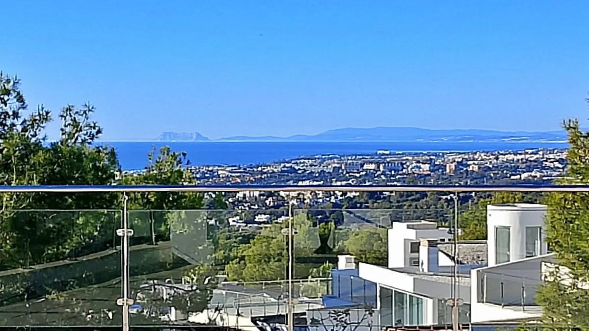 Semi-Detached House in Marbella