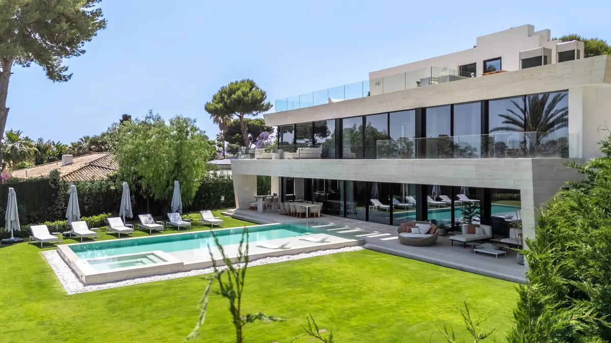 Detached Villa in Los Monteros
