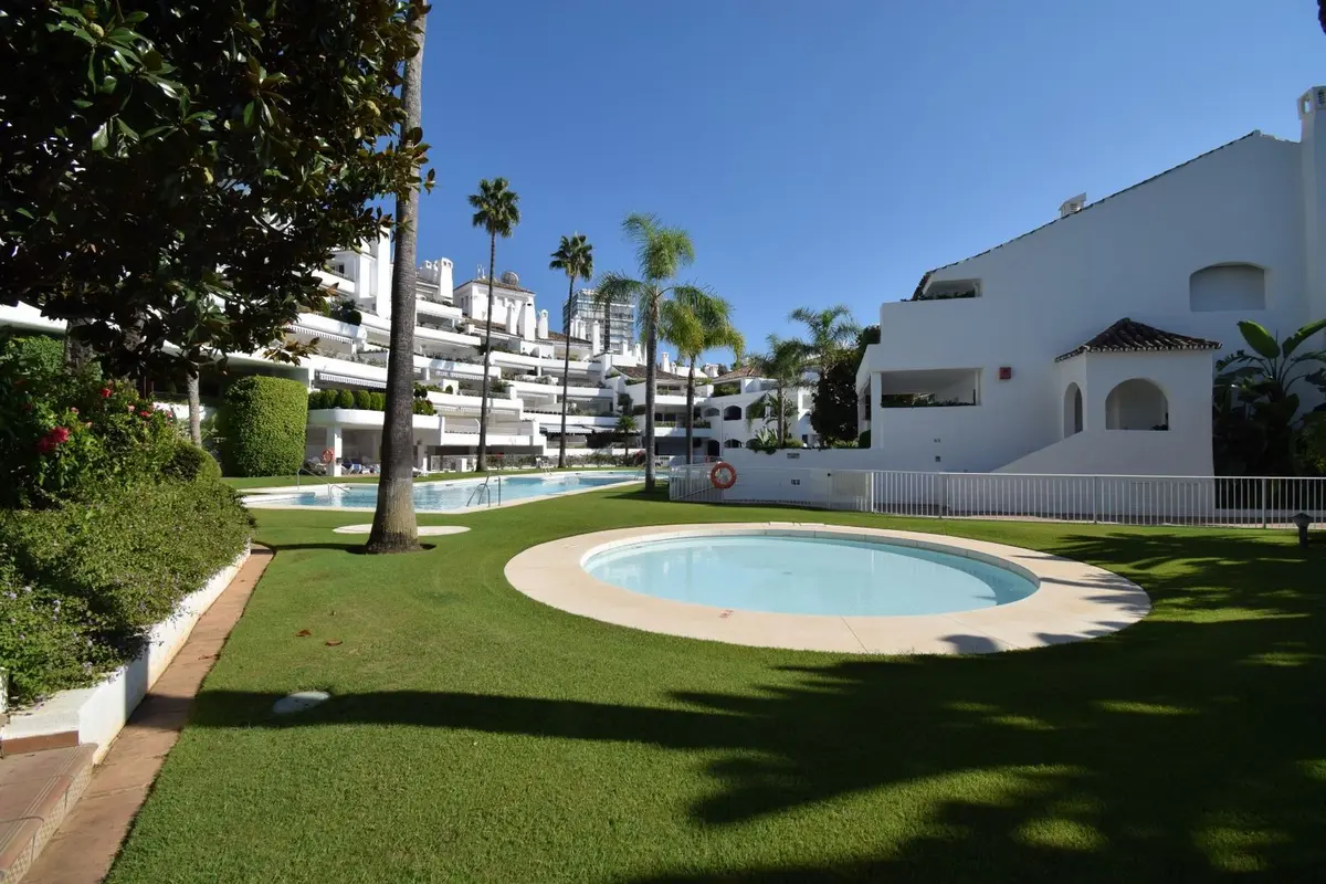 Ground Floor Apartment in Río Real