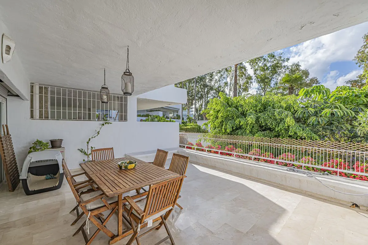 Ground Floor Apartment in Río Real