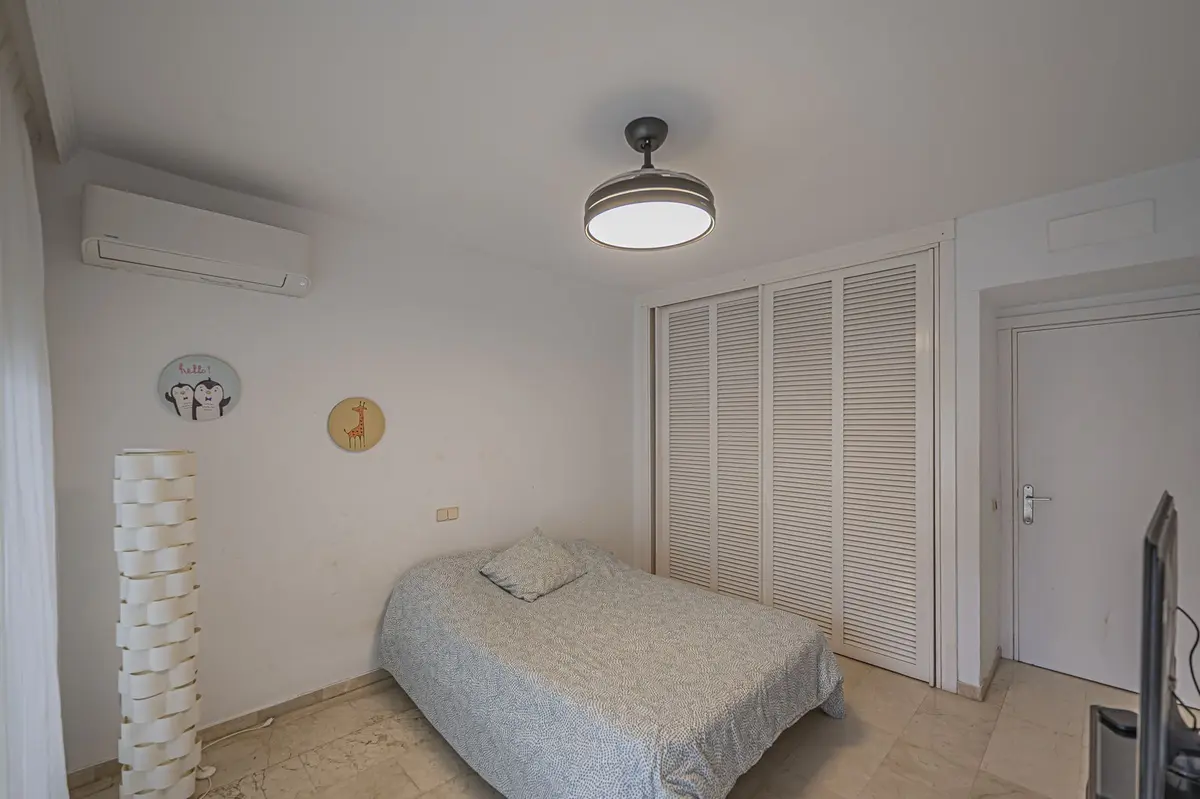 Ground Floor Apartment in Río Real