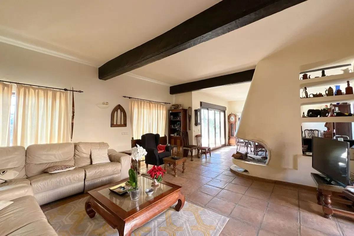 Detached Villa in Estepona