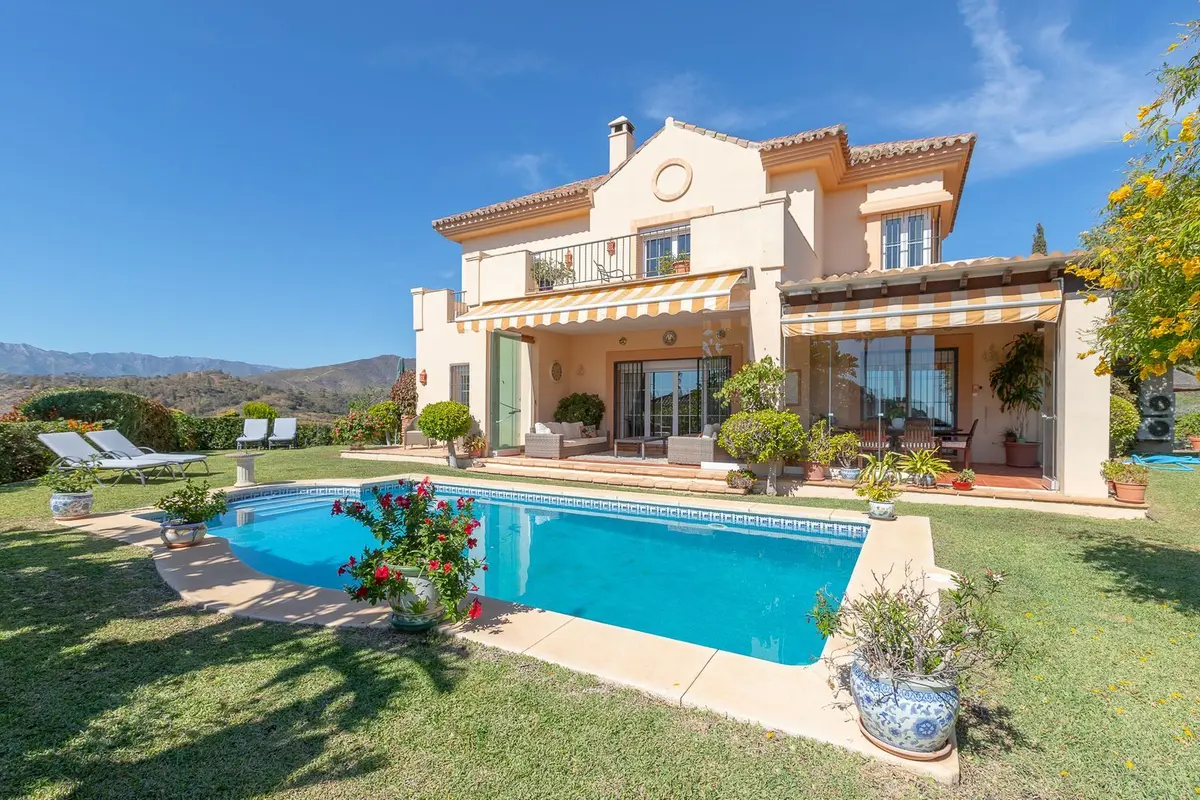 Detached Villa in Elviria