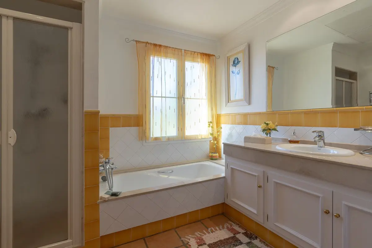 Detached Villa in Elviria