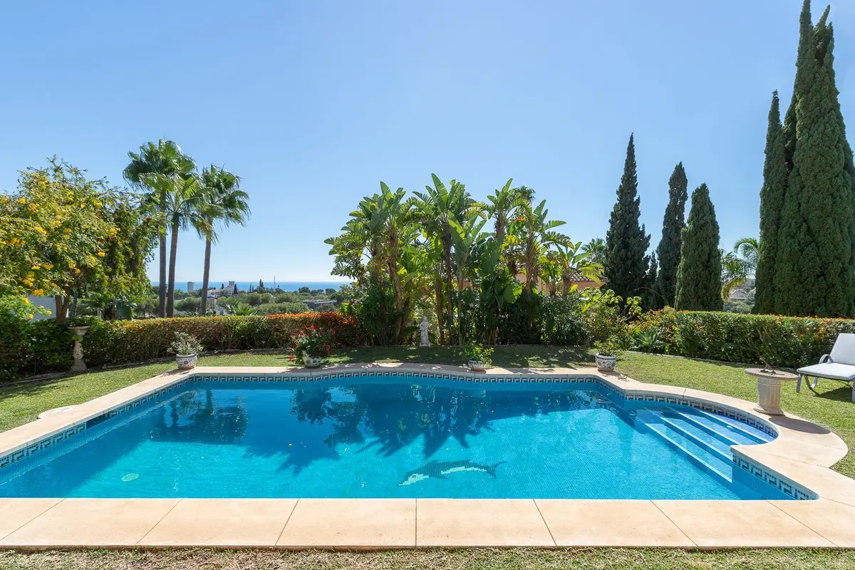 Detached Villa in Elviria