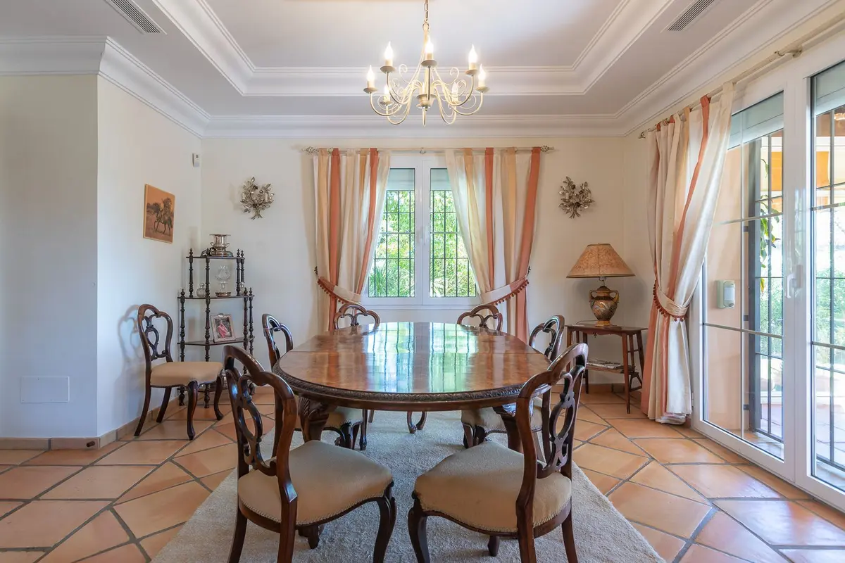 Detached Villa in Elviria