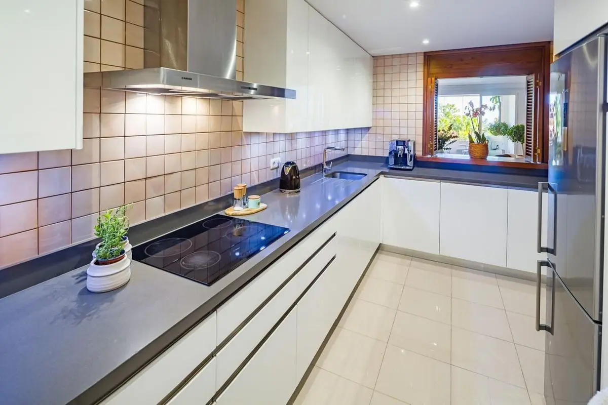 Ground Floor Apartment in Nueva Andalucía