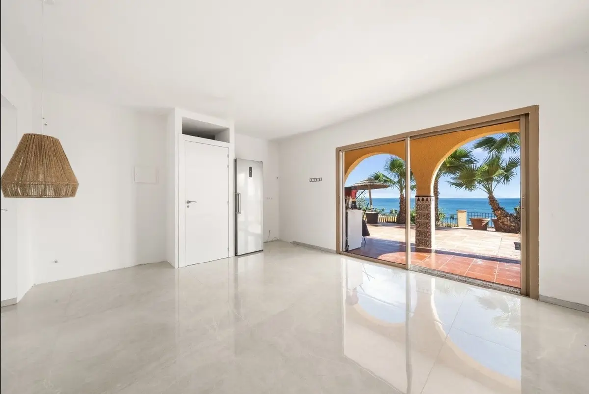 Detached Villa in Estepona