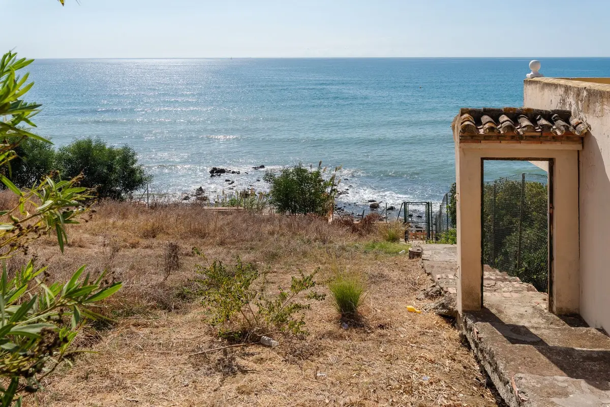Detached Villa in Estepona