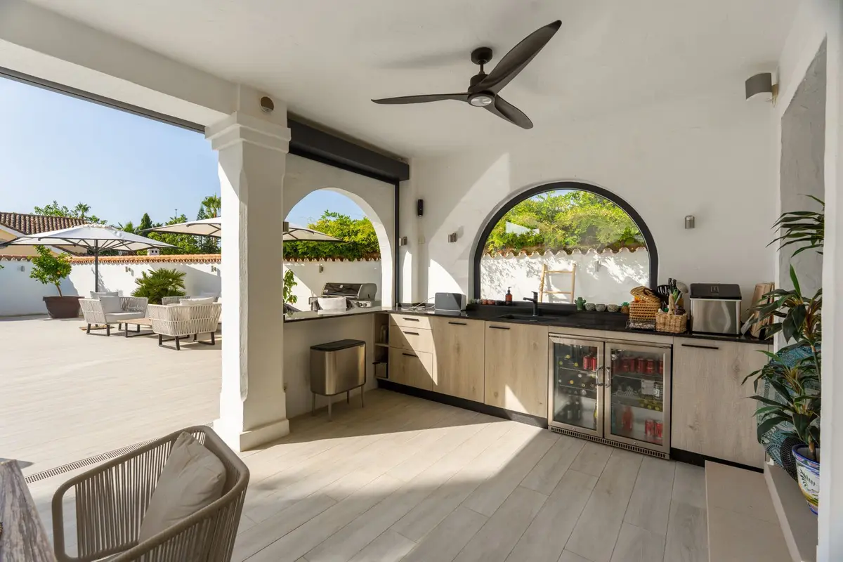 Detached Villa in Nueva Andalucía